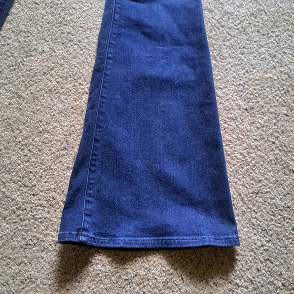 Ingrid & Isabel maternity jeans, size 31, flare legs - Picture 6 of 14